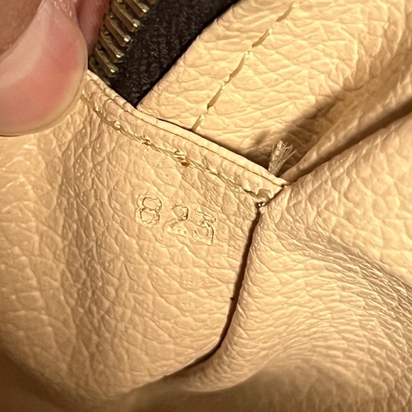 Louis Vuitton Trousse 23 with strap - Picture 8 of 14